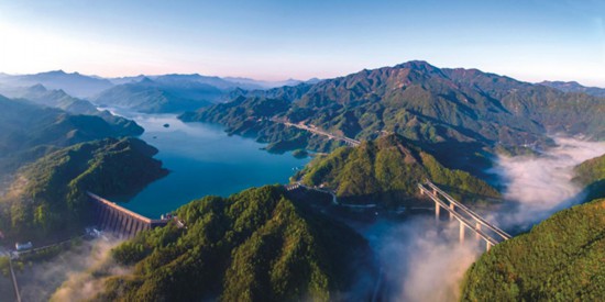 大別山風景道。六安市文旅局供圖