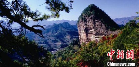 圖為世界文化遺產(chǎn)麥積山石窟。(資料圖)甘肅省文物局供圖