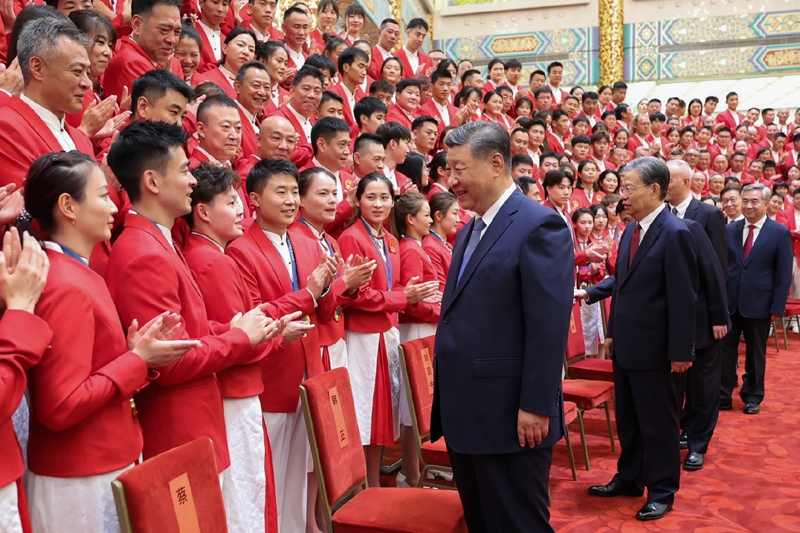 2024年8月20日，習(xí)近平總書記在人民大會堂接見第33屆夏季奧林匹克運動會中國體育代表團全體成員。