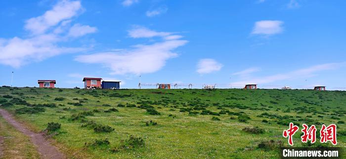 圖為地處同仁市加吾鄉(xiāng)東維村的農(nóng)家樂(lè)。　韓麗 攝