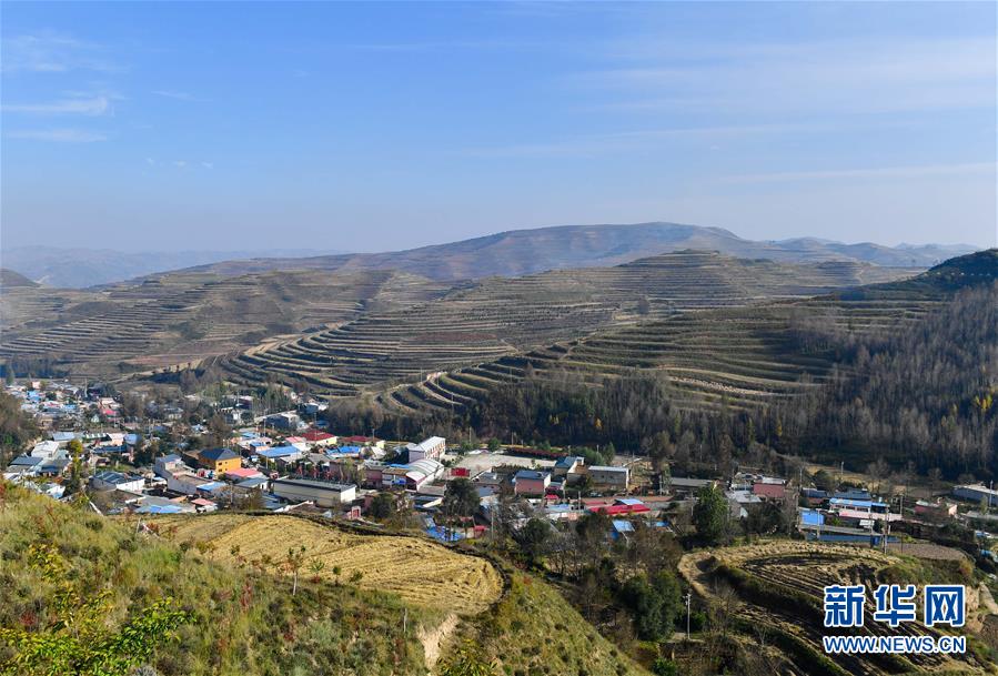 （全面建成小康社會(huì)“百城千縣萬村調(diào)研行”·圖文互動(dòng)）（1）青海卡陽村：“光棍村”的華麗轉(zhuǎn)身